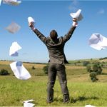 MERDEKA DARI PRASANGKA!